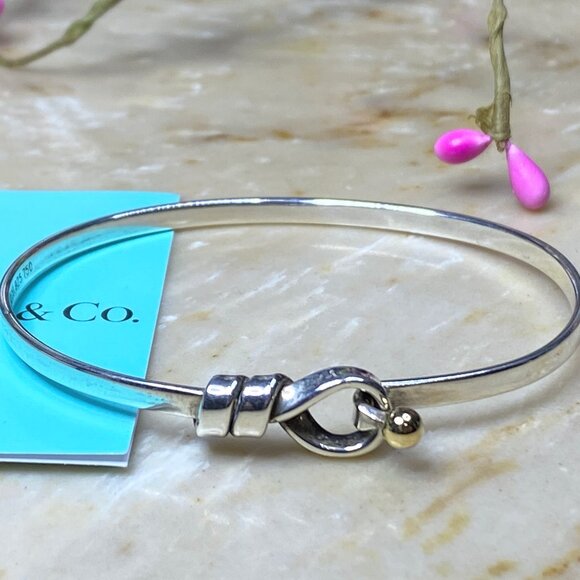 Tiffany & Co. Sterling 18K Love Knot Oval Hook And Eye Bangle JR287